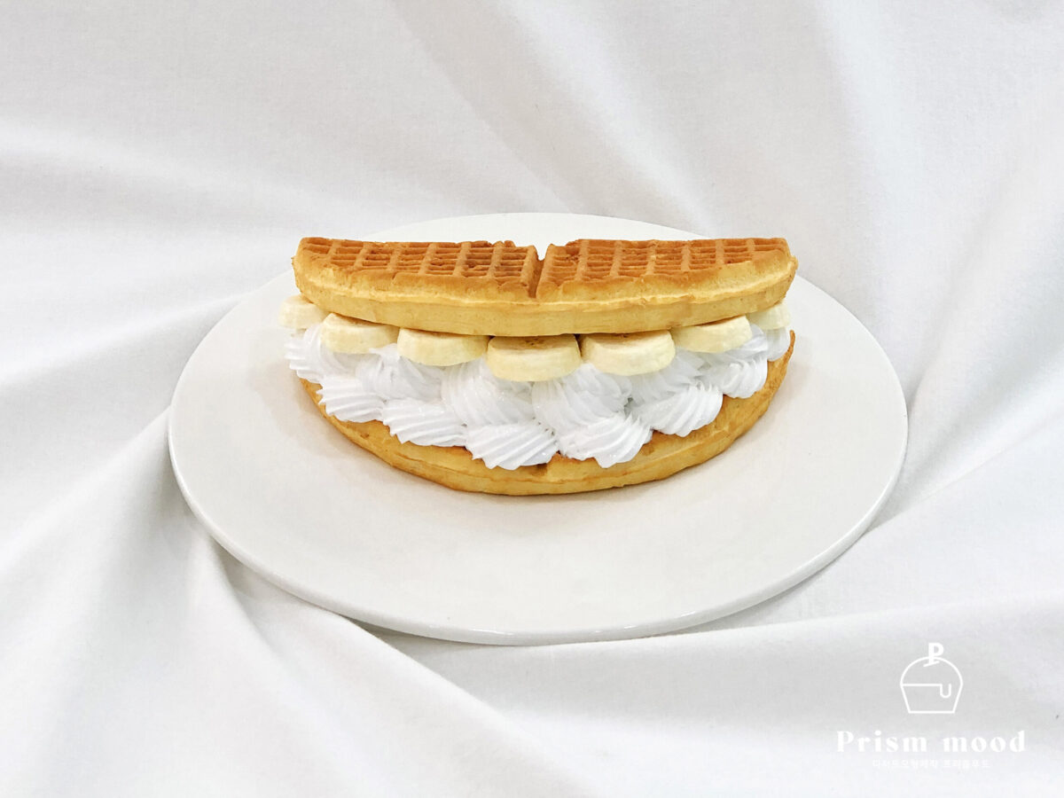 생과일 크림 와플 모형