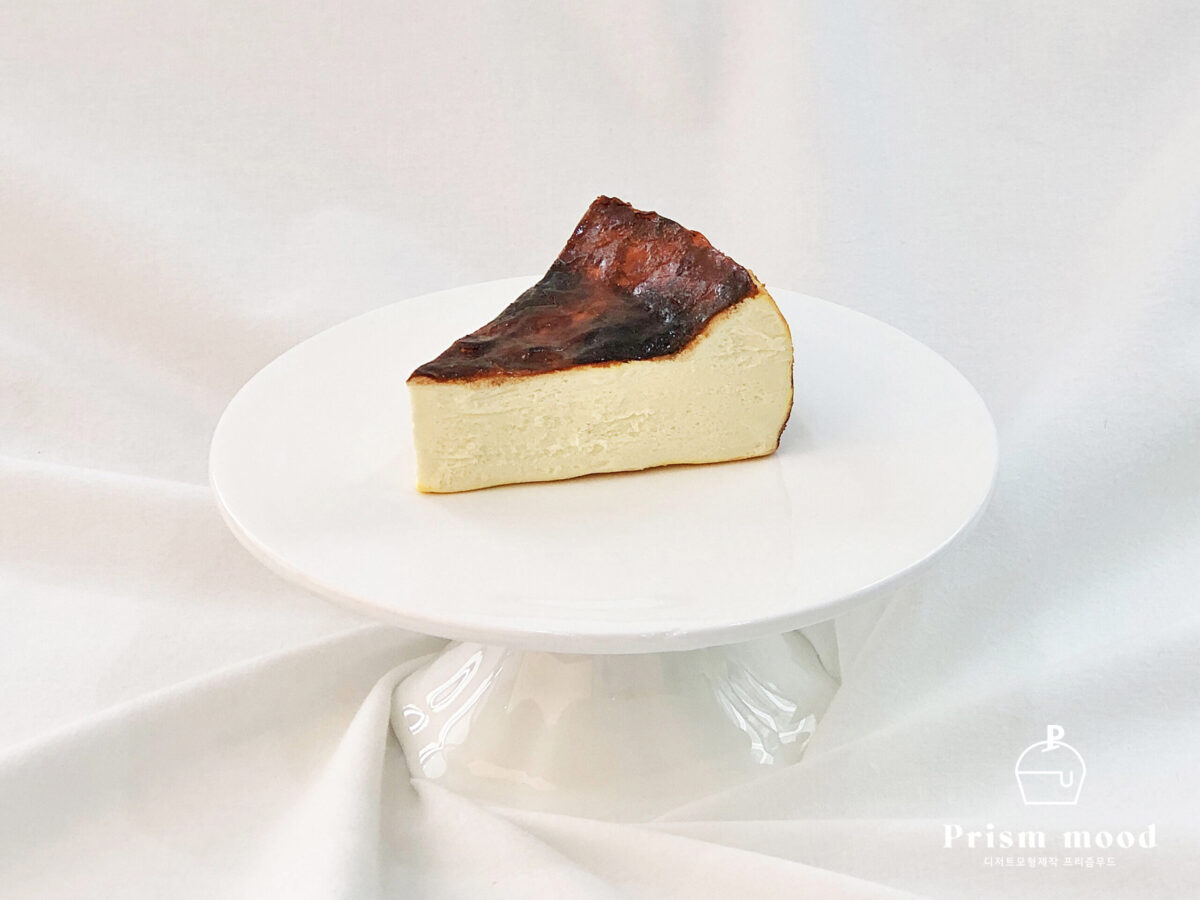 바스크 치즈케이크 모형